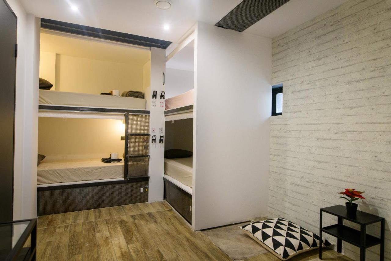 Bed Station Athens Luaran gambar